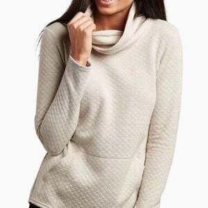 Kuhl Women's Small Athena Pullover Cowl Neck Quilted Kangaroo Pocket Dove Cream